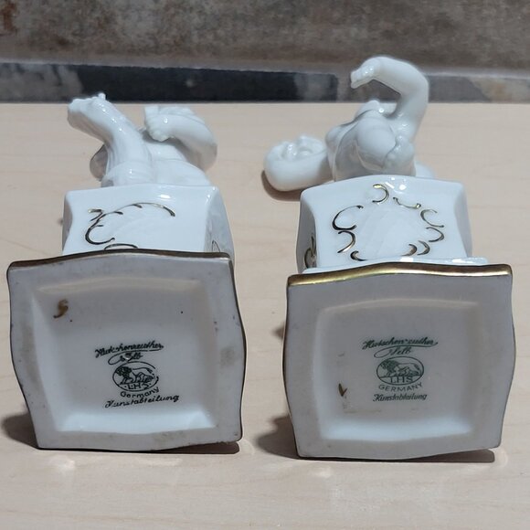 Vintage Pair Hutschenreuther Porcelain Cherubs Putti Four Seasons Figurine - Picture 4 of 11